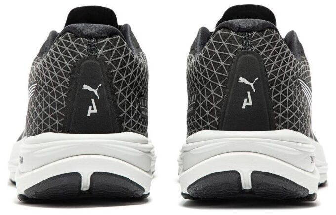 Buty do biegania Velocity Nitro 2 WTR „Czarne”