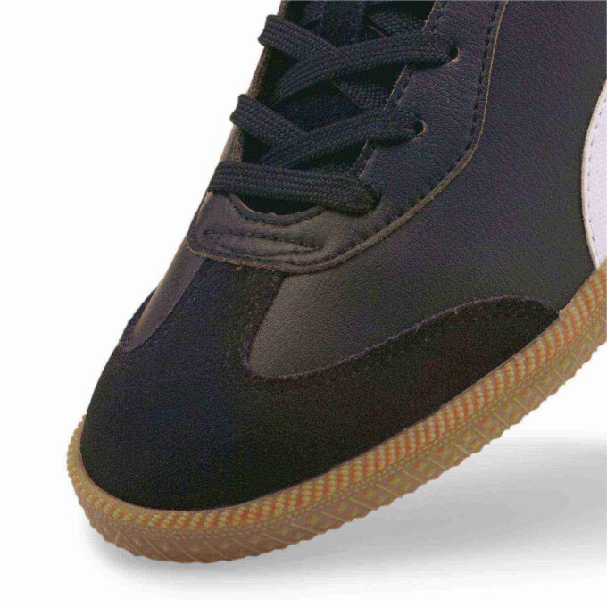 Buty do piłki nożnej halowej KING 21 Buty do piłki nożnej halowej KING 21