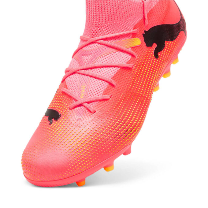 Buty piłkarskie Future 7 Match Mg w kolorze czerwonym