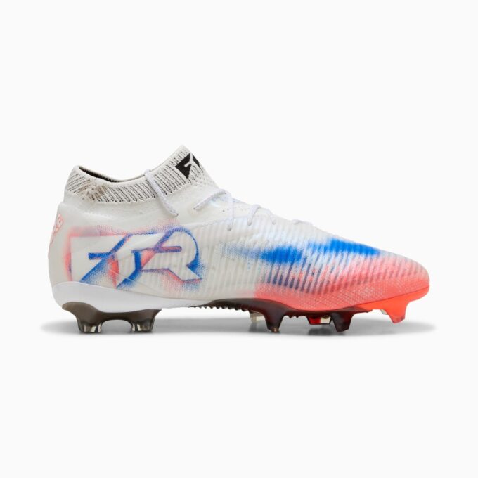 Buty piłkarskie FUTURE 8 ULTIMATE Men na twardą nawierzchnię