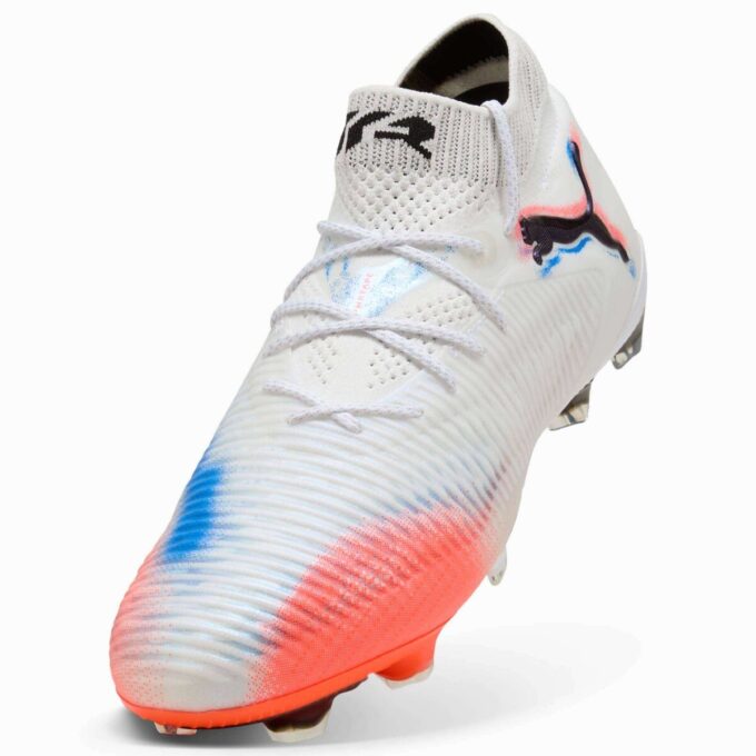Buty piłkarskie FUTURE 8 ULTIMATE Men na twardą nawierzchnię