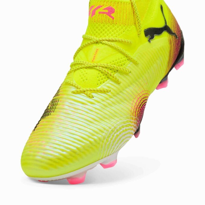 Buty piłkarskie FUTURE 8 ULTIMATE Men na twardą nawierzchnię