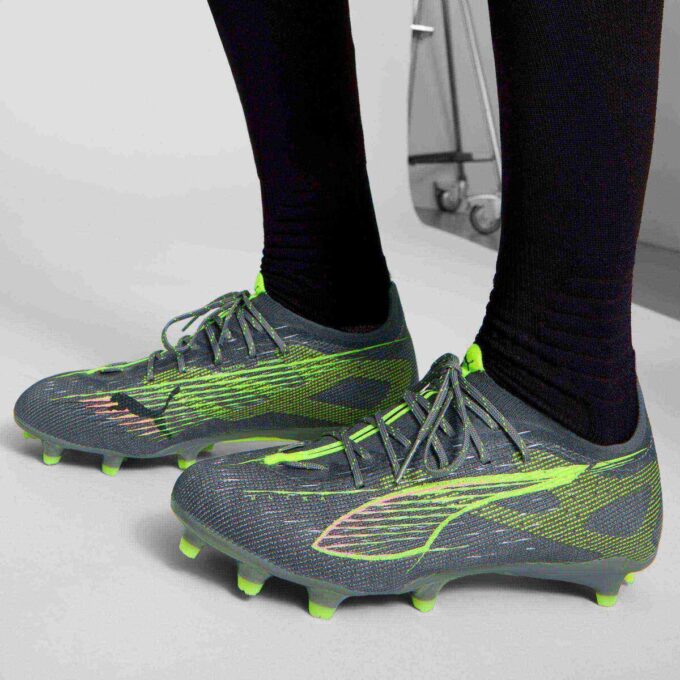 Buty piłkarskie męskie ULTRA 5 PRO na twardą/sztuczną nawierzchnię