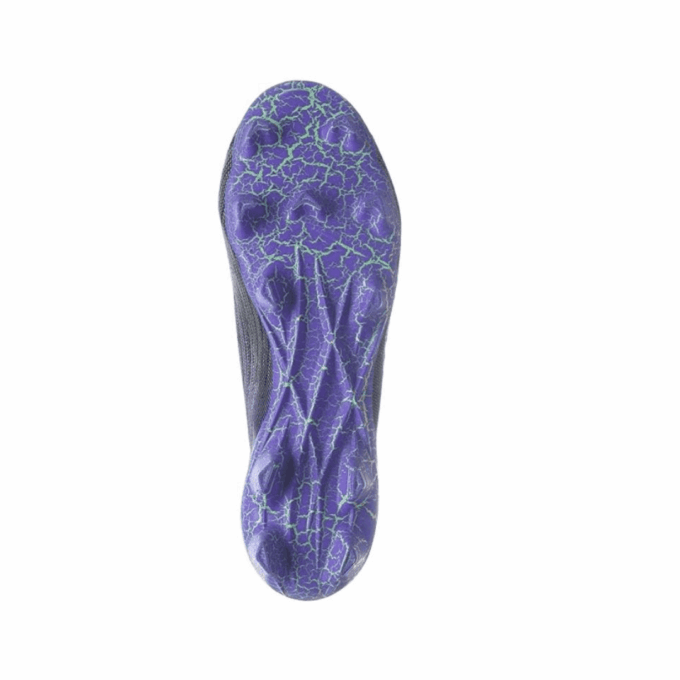 Buty piłkarskie Ultra 1.1 Fear FG/AG Outdoor w kolorze fioletowo-zielonym