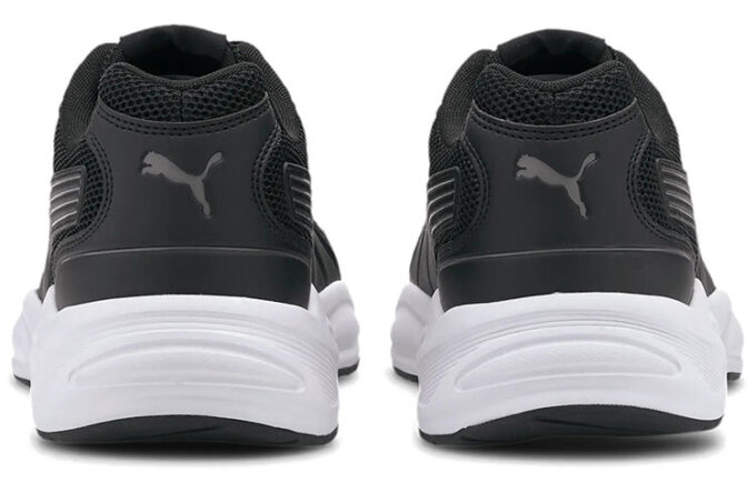 Buty sportowe z lat 90. „Nu Wave – czarne”