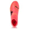 Buty treningowe Future 7 Pro Cage Soccer w kolorze różowym