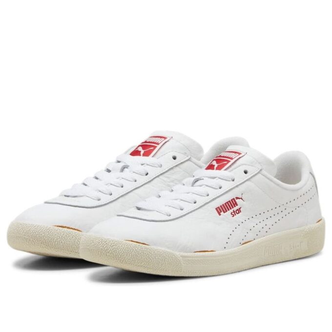 Clyde Neverworn III „White Club Red”