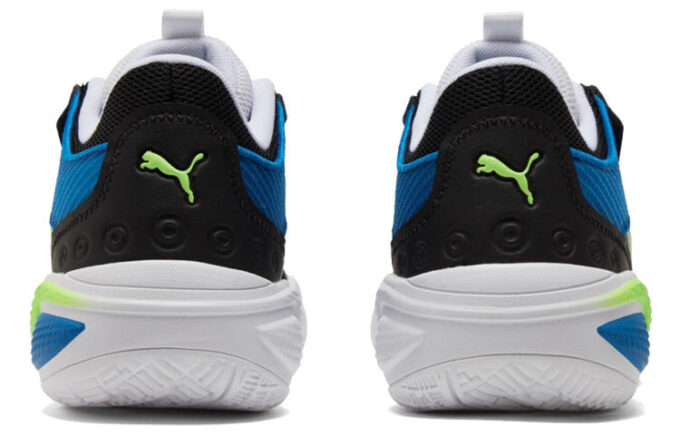 Court Rider I „Future Blue Green Glare”
