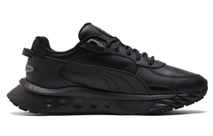Czarne odblaskowe buty do biegania Wild Rider