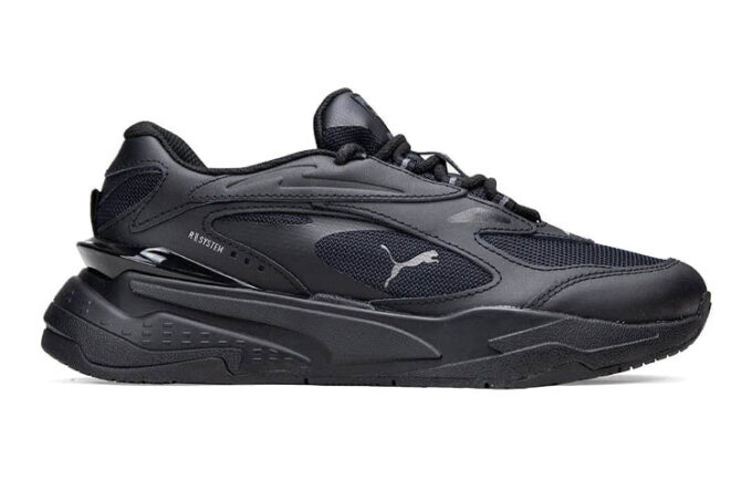 (GS) Rs-Fast „Triple Black”