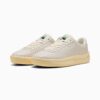 GV Special The NeverWorn VI Sneakers