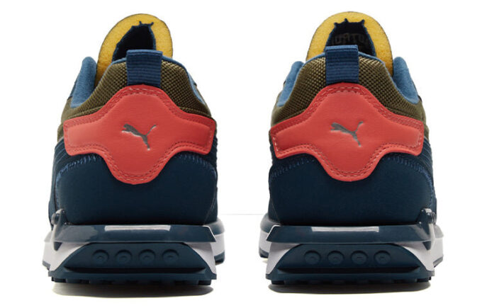 Helly Hansen x City Rider „Intense Blue White Asparagus”