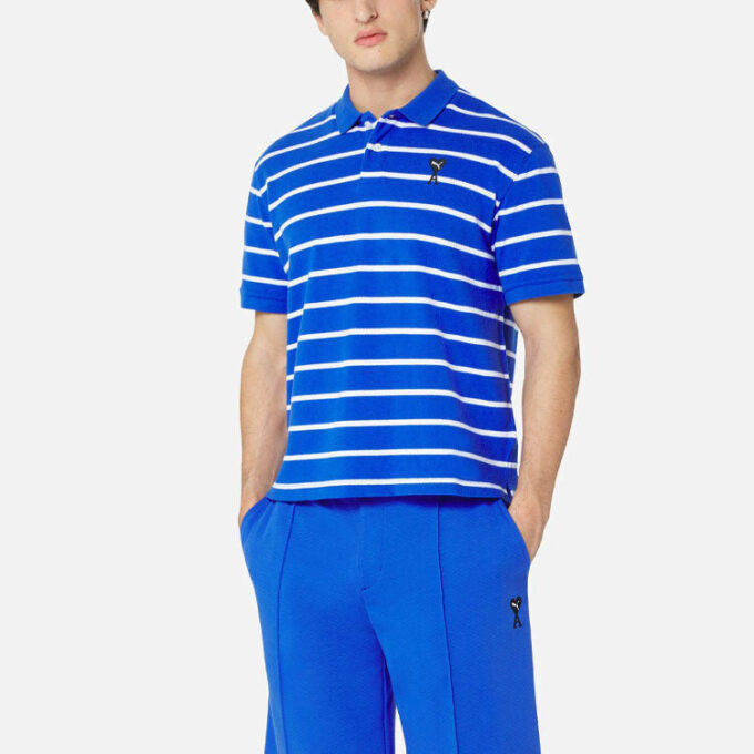 Koszulka polo z krótkim rękawem PUMA x AMI w kolorze niebieskim