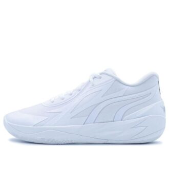 MB.02 Lo „Triple White”