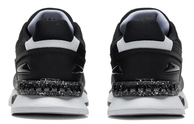 Mirage Mox „Bubble – Black White”