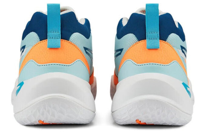 Playmaker „Light Aqua Lake Blue”