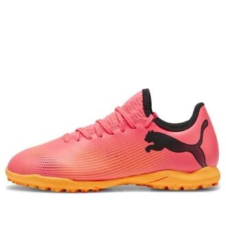 (PS) Buty piłkarskie Future 7 Play Tt w kolorze różowym