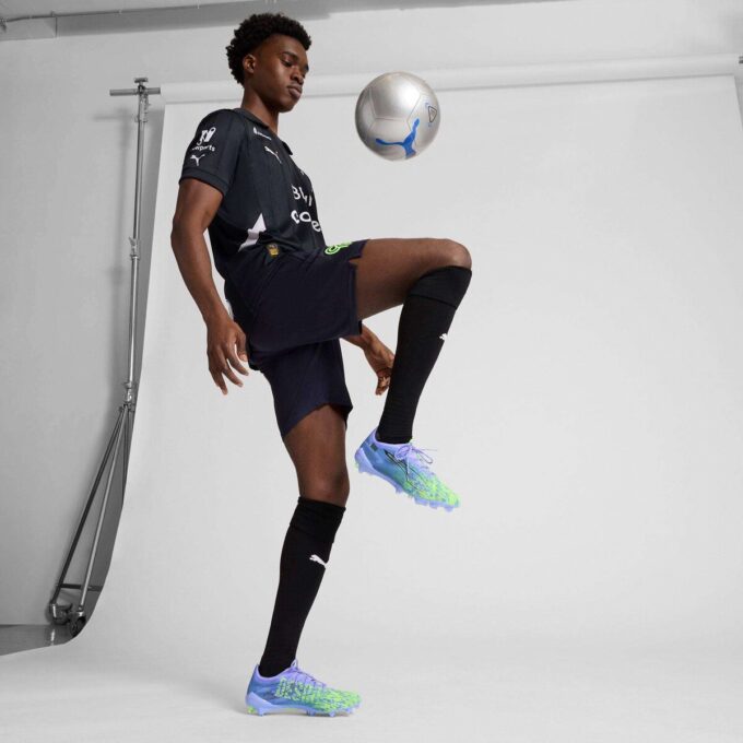 PUMA x CHRISTIAN PULISIC ULTRA 5 ULTIMATE Buty piłkarskie męskie na twardej nawierzchni Chasing the Dream PUMA x CHRISTIAN PULISIC ULTRA 5 ULTIMATE Buty piłkarskie męskie na twardej nawierzchni Chasing the Dream