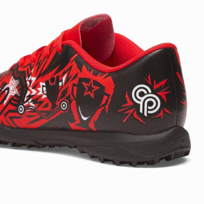 PUMA x CHRISTIAN PULISIC ULTRA PLAY Turf Trainer Buty piłkarskie dla dzieci PUMA x CHRISTIAN PULISIC ULTRA PLAY Turf Trainer Buty piłkarskie dla dzieci