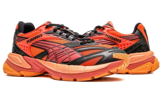 PUMA x PLEASURES Velophasis LAYERS „Cayenne Pepper Astro Red”