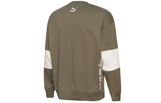 PUMA x Randomevent Sweter z okrągłym dekoltem w kolorze oliwkowo-zielonym i białym