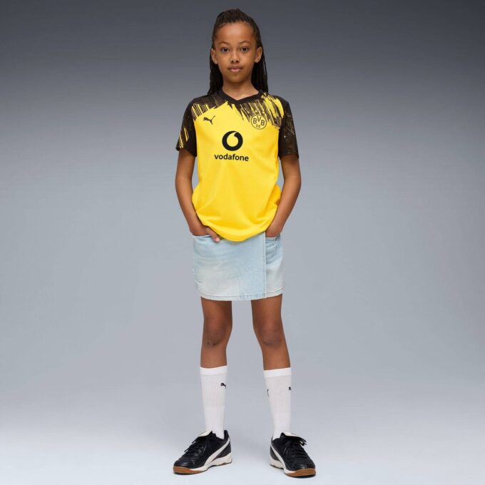 Replika koszulki piłkarskiej Borussia Dortmund Home 25/26 dla dużych dzieci