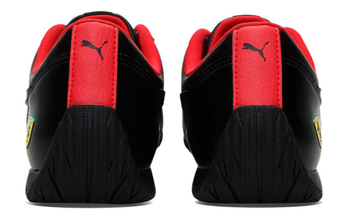 Scuderia Ferrari x Neo Cat Motorsport „Black”