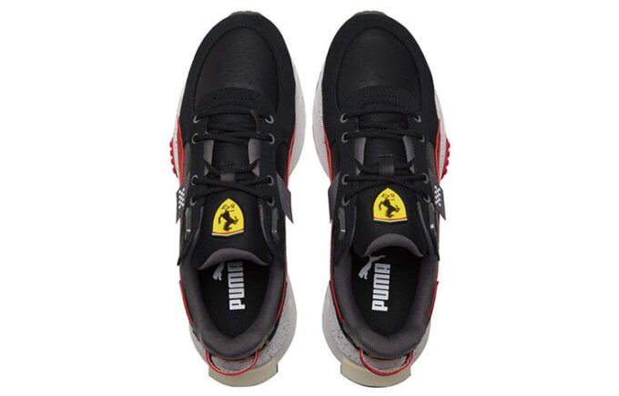 Scuderia Ferrari x Wild Rider „Czarna Rosso Corsa”