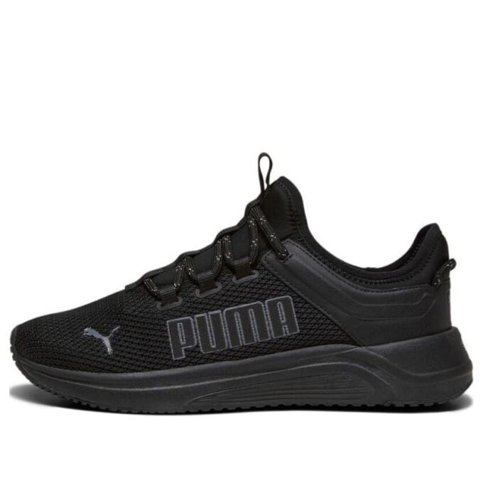 Softride Astro Slip-On „Black Cool Dark Grey”