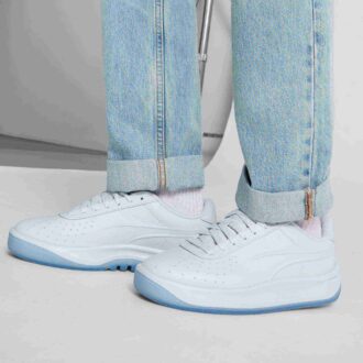 Specjalne buty sportowe GV Boss