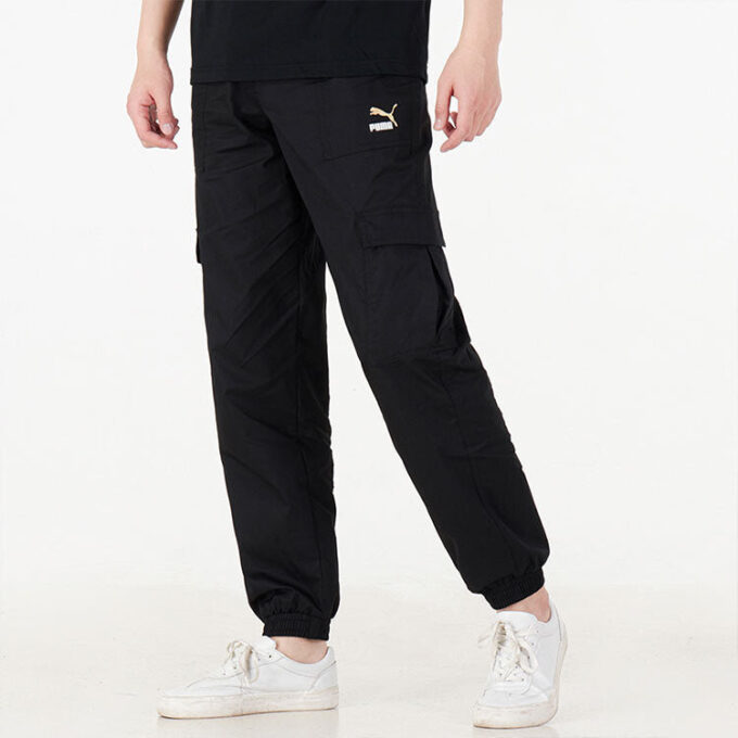 Spodnie cargo Logo Classics w kolorze czarnym