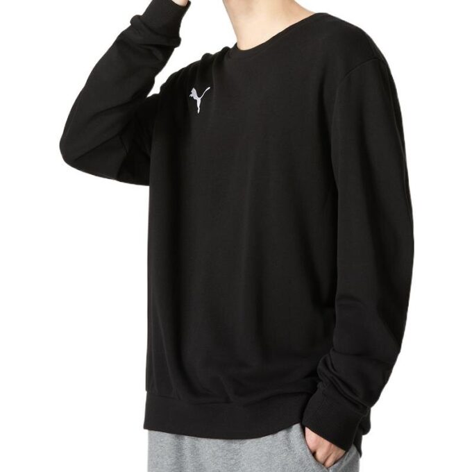 Sweter z logo ESS w kolorze czarnym