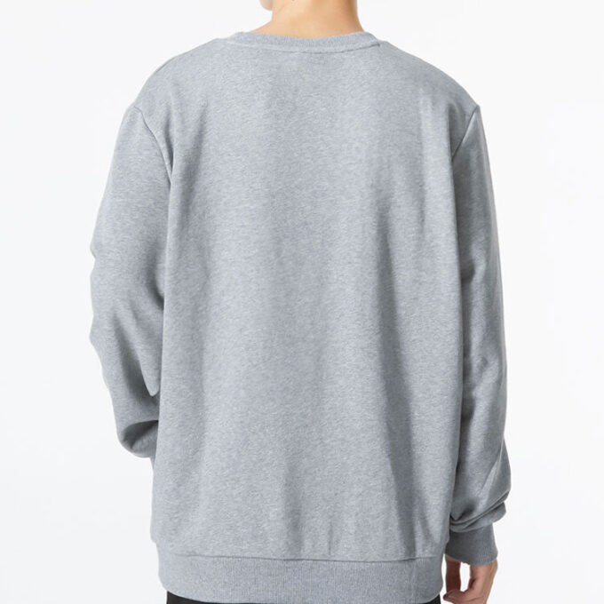 Sweter z logo ESS w kolorze szarym