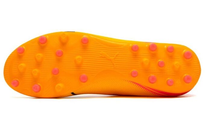 Ultra Match Mid Soccer Sneakers „Sun Stream Sunset Glow”