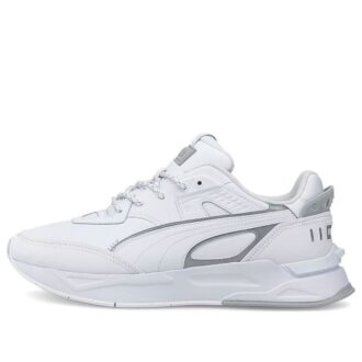Uniseksowe buty do biegania Mirage Sport w kolorze białym Uniseksowe buty do biegania Mirage Sport w kolorze białym