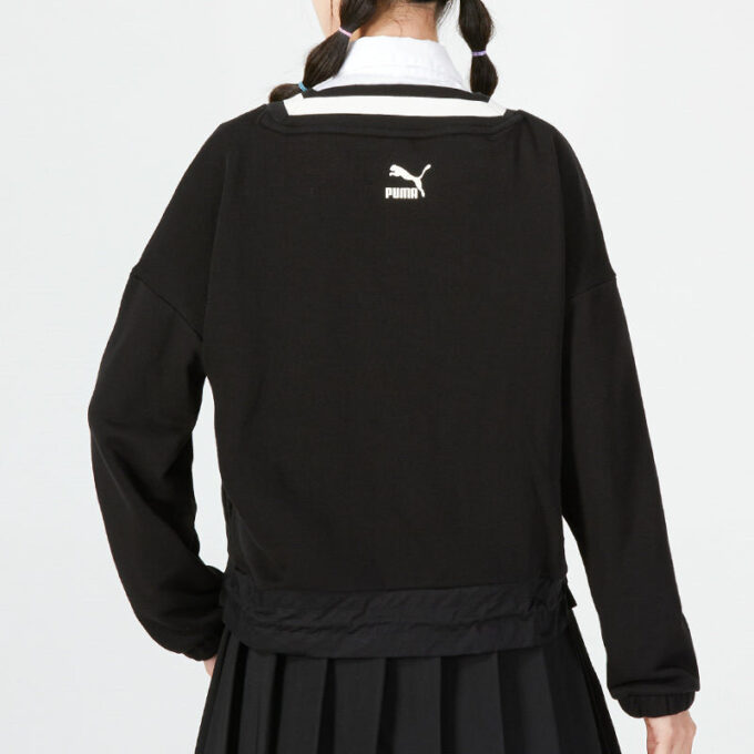 (WMNS) Bluza z logo i dekoltem w serek „Czarna”