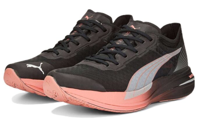 (WMNS) Deviate Nitro Carbon „Black Carnation Pink”