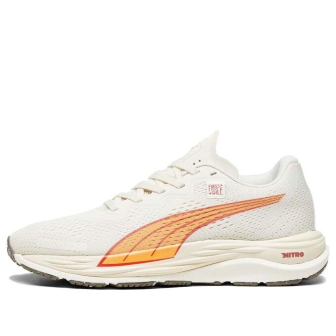 (WMNS) First Mile x Velocity Nitro 2 „Ciepły biały jasny melon”