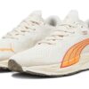 (WMNS) First Mile x Velocity Nitro 2 „Ciepły biały jasny melon”