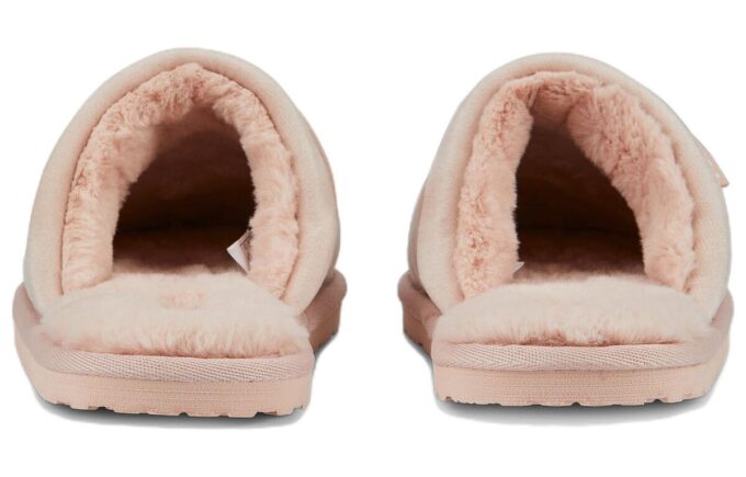 (WMNS) Fluff Mule BX „Pink”