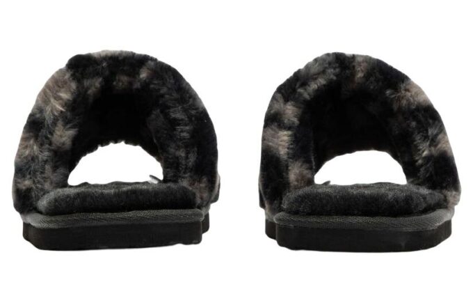 (WMNS) Fluff Remix Animal BX „Black Grey”