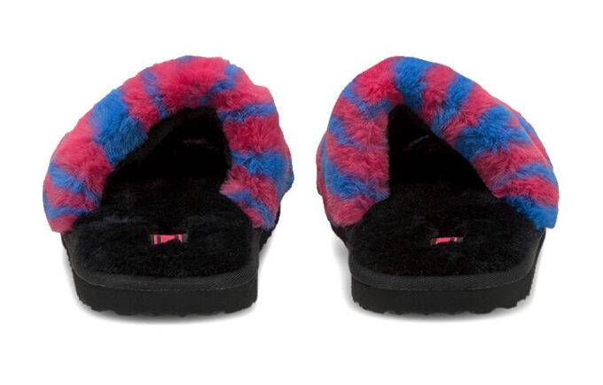 (WMNS) Fluff Slide „Wild – Beetroot Purple”