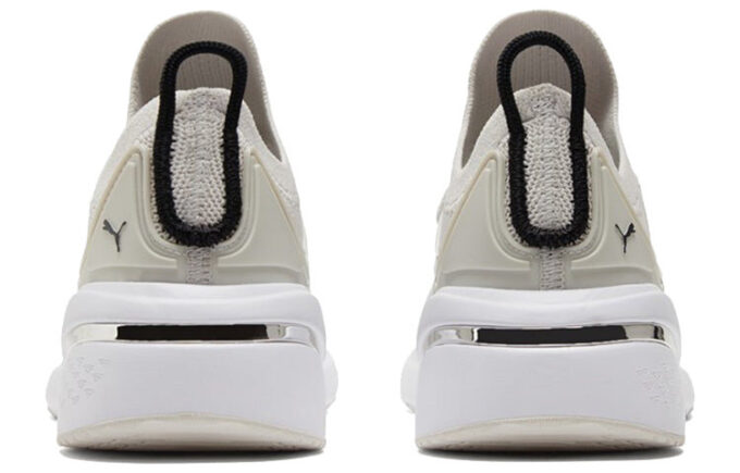 (WMNS) Forever XT „Nimbus Cloud Metallic Silver”