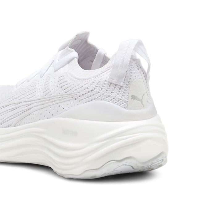 (WMNS) ForeverRun Nitro Knit „White Feather Grey”