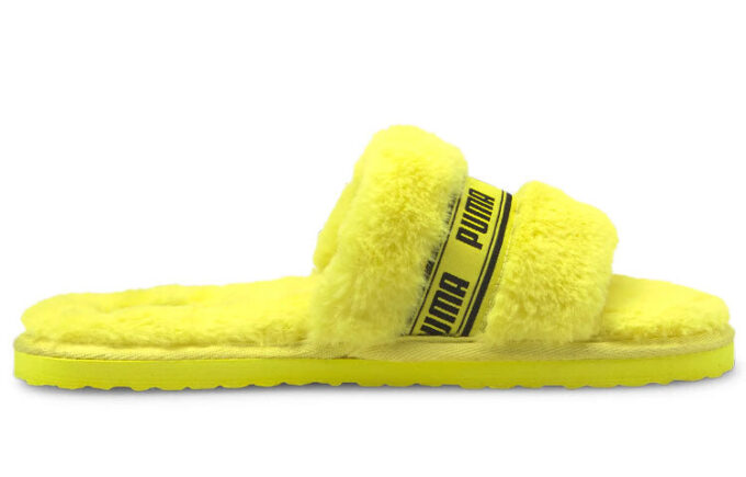 (WMNS) Klapki Fluff Slides w kolorze Fluo Yellow