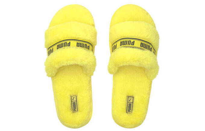 (WMNS) Klapki Fluff Slides w kolorze Fluo Yellow