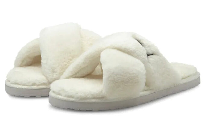 (WMNS) Klapki Fluff X Strap Slide w kolorze „Whisper White”