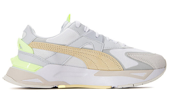 (WMNS) Mirage Sport „Loom Tonal – White Arctic Ice”