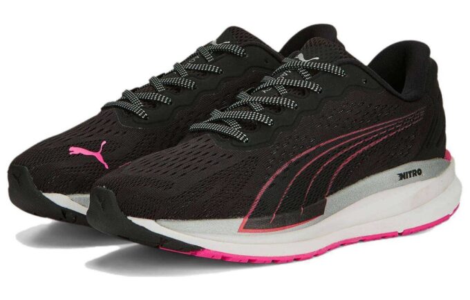 (WMNS) Powiększ Nitro Surge „Black Ravish”