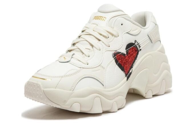 (WMNS) Pulsar Wedge CN Heart Sneakers w kolorze biało-czerwonym